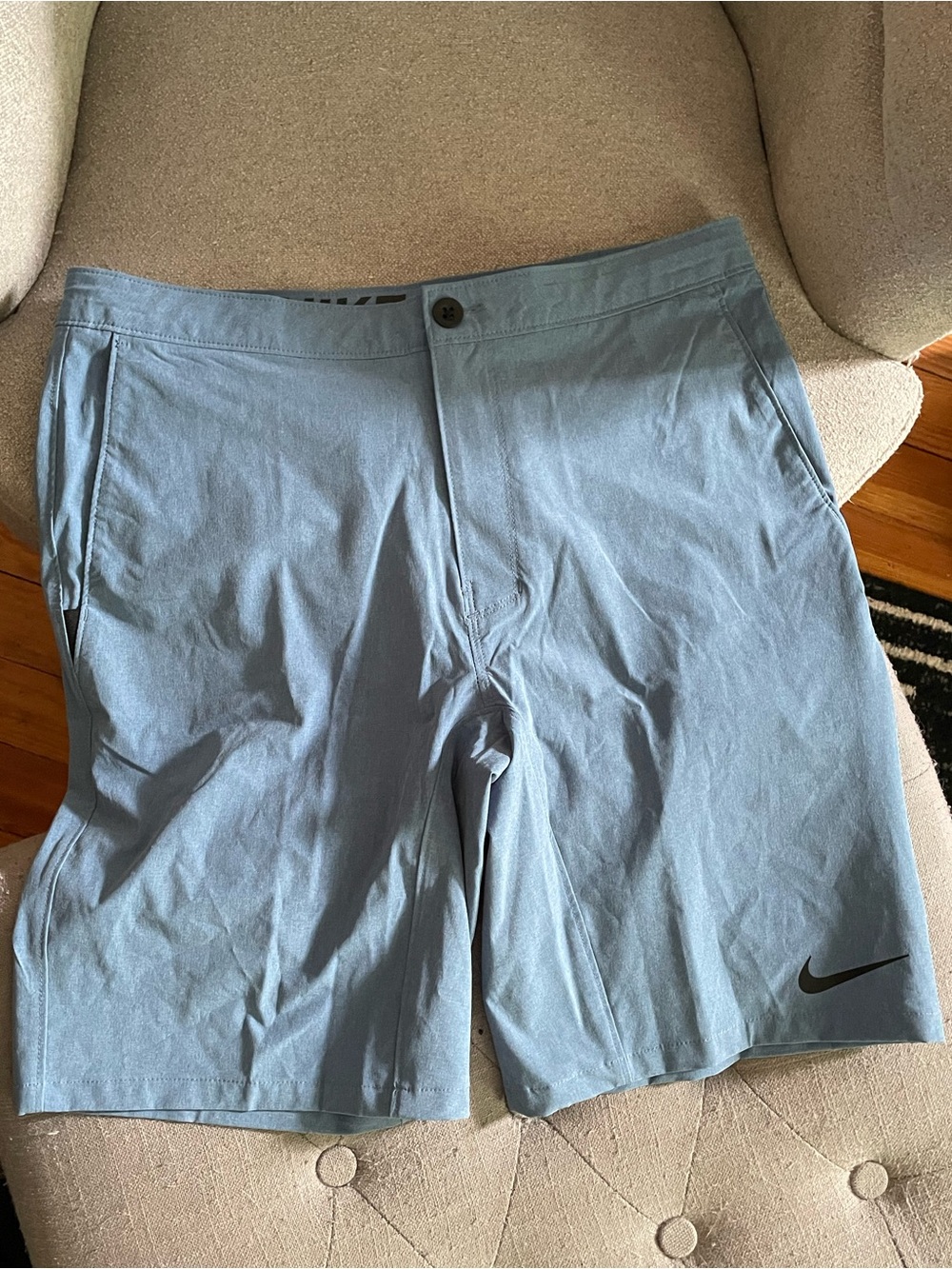 Nike Men's Sz M Light Blue Performance / Swim Shorts